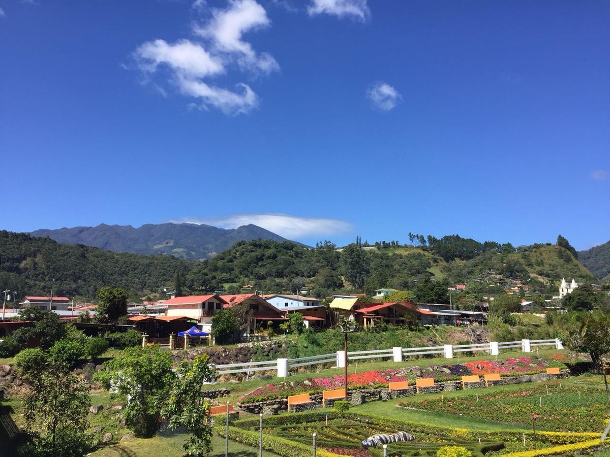 Hotel Ladera Boquete Bagian luar foto